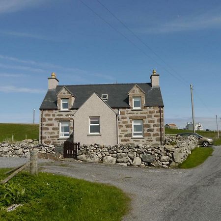Sineag'S Cottage Pollachara Exterior foto
